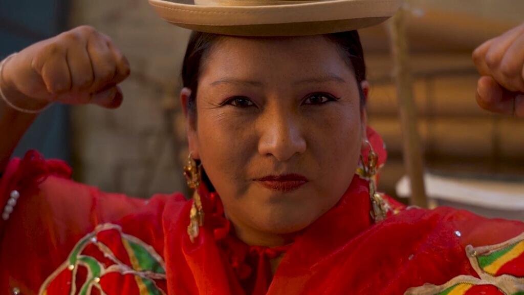 En Bolivie, les femmes cholitas à l'assaut du monde